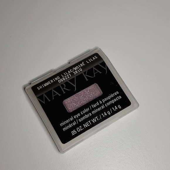 NEW Mary Kay Mineral Eye Color - Shimmering Lilac (1.4g) - Picture 4 of 4